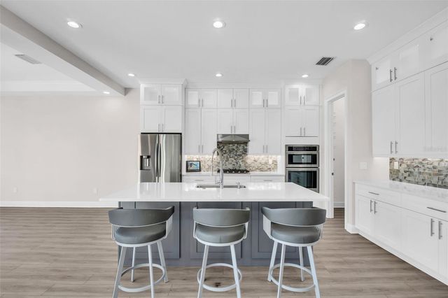 11 FRANKLIN COURT S C, St Petersburg, FL 33711