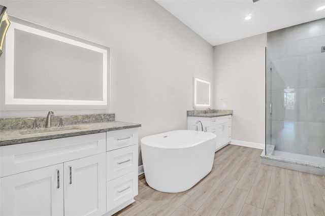 11 FRANKLIN COURT S C, St Petersburg, FL 33711