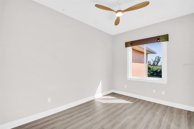 11 FRANKLIN COURT S C, St Petersburg, FL 33711