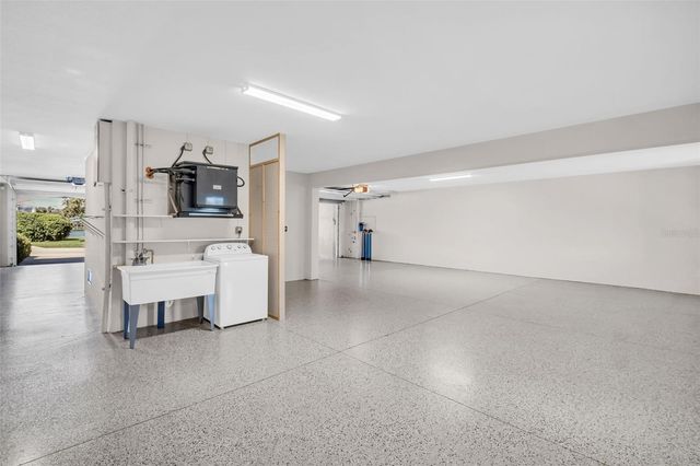 11 FRANKLIN COURT S C, St Petersburg, FL 33711