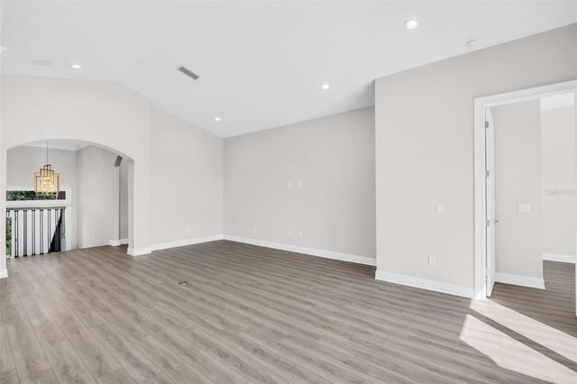 11 FRANKLIN COURT S C, St Petersburg, FL 33711