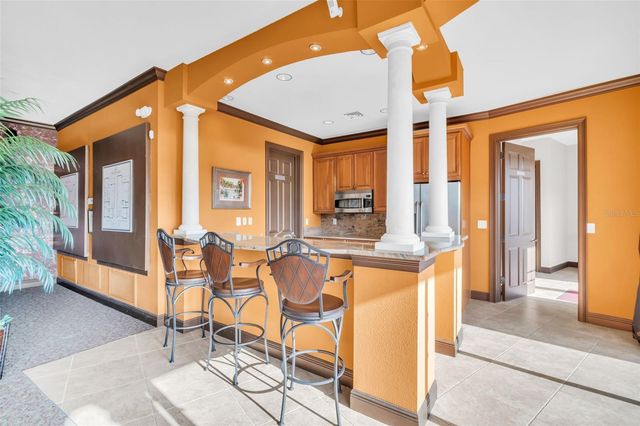 11 FRANKLIN COURT S C, St Petersburg, FL 33711