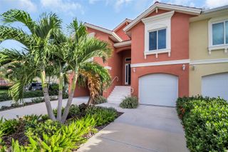11 FRANKLIN COURT S C, St Petersburg, FL 33711