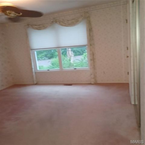 12053 Lake Placid Drive, Unincorporated, MO 63146