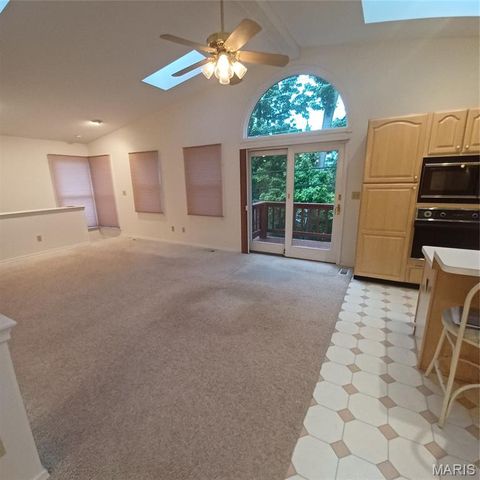 12053 Lake Placid Drive, Unincorporated, MO 63146