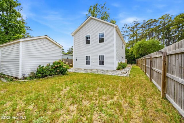 218 NE 76th Street, Oak Island, NC 28465
