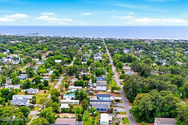 218 NE 76th Street, Oak Island, NC 28465