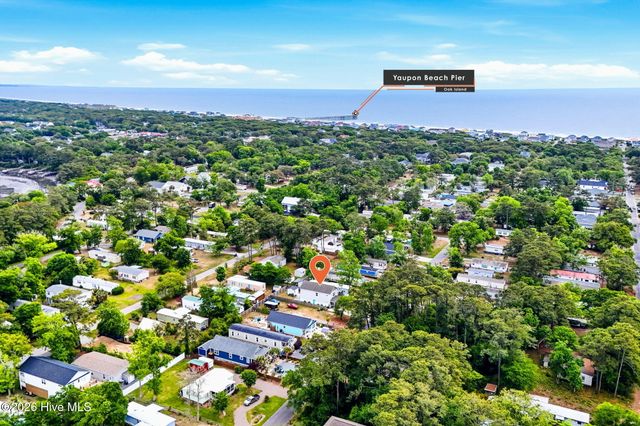 218 NE 76th Street, Oak Island, NC 28465