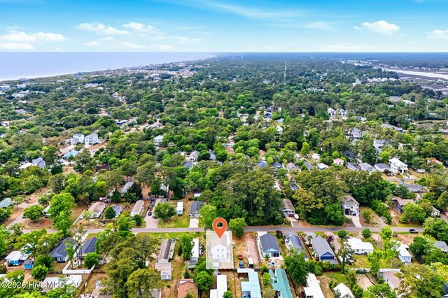 218 NE 76th Street, Oak Island, NC 28465