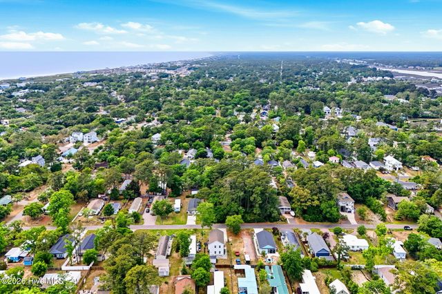 218 NE 76th Street, Oak Island, NC 28465