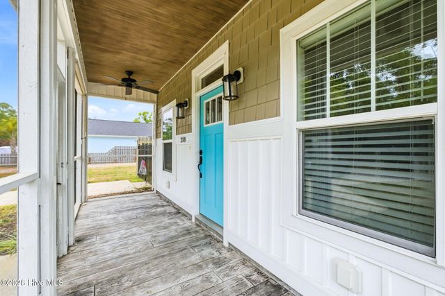 218 NE 76th Street, Oak Island, NC 28465