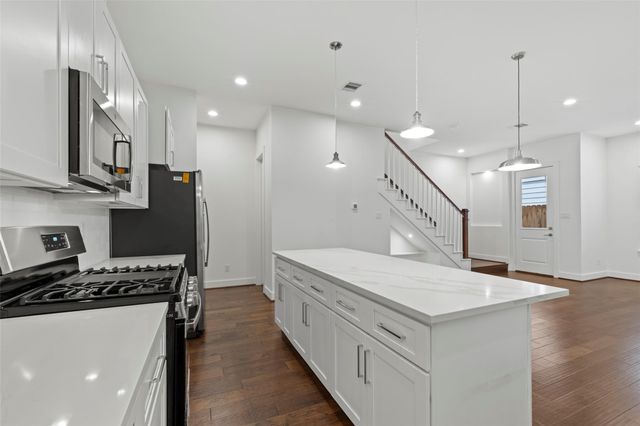 847 Rachel Street D, Houston, TX 77091