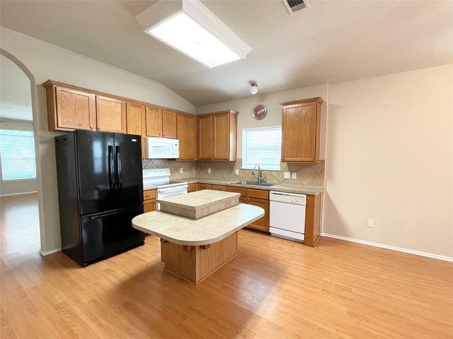 1218 Cedar Branch Drive, Wylie, TX 75098