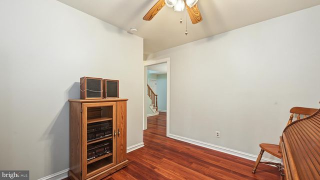 73 WINFIELD RD, Sicklerville, NJ 08081