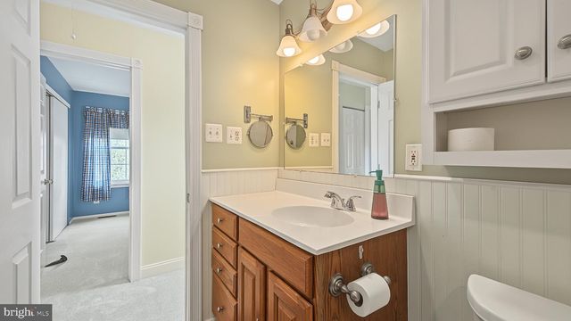 73 WINFIELD RD, Sicklerville, NJ 08081