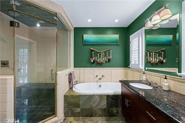 1630 Warnall, Los Angeles, CA 90024