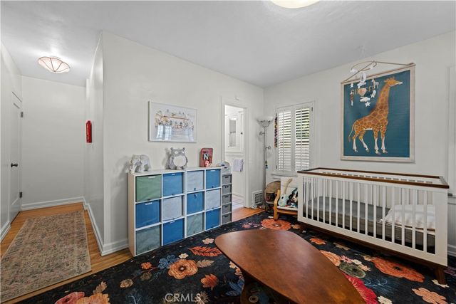 1630 Warnall, Los Angeles, CA 90024