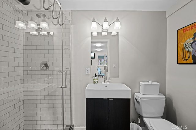 1630 Warnall, Los Angeles, CA 90024