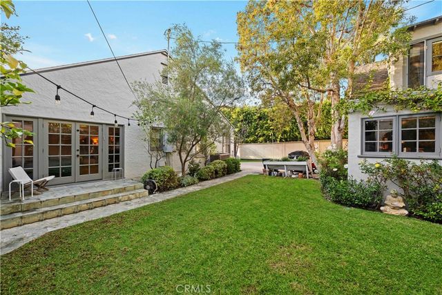 1630 Warnall, Los Angeles, CA 90024