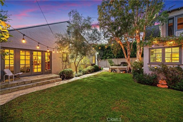 1630 Warnall, Los Angeles, CA 90024