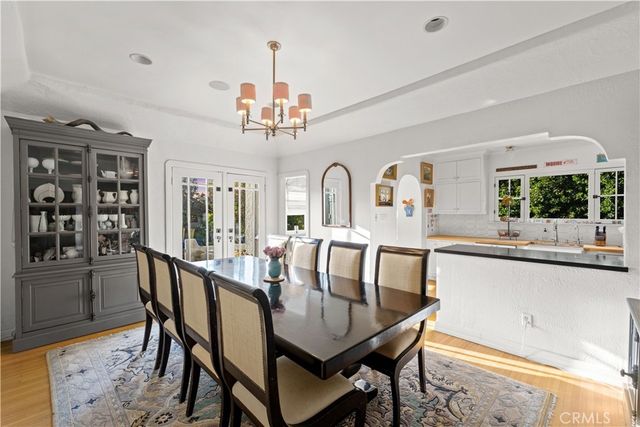 1630 Warnall, Los Angeles, CA 90024