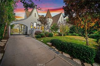 1630 Warnall, Los Angeles, CA 90024