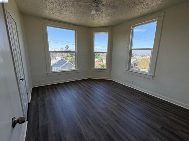 542 Grant St, Vallejo, CA 94590