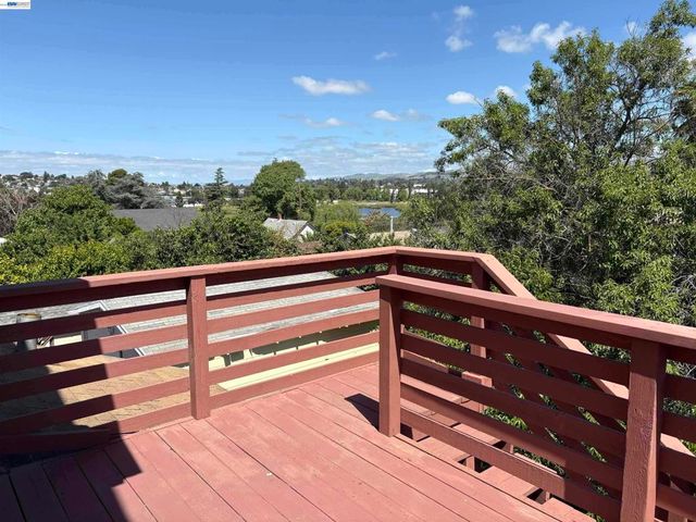 542 Grant St, Vallejo, CA 94590