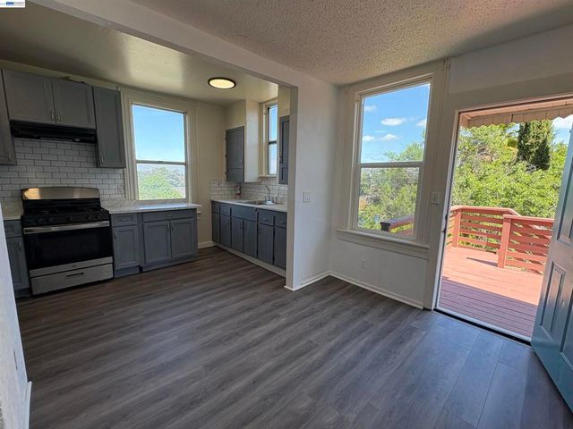 542 Grant St, Vallejo, CA 94590