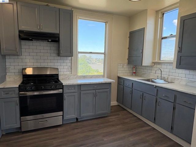 542 Grant St, Vallejo, CA 94590