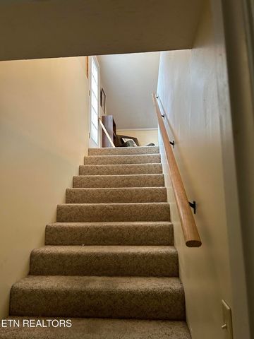 160 Lincoln Drive, Harrogate, TN 37752