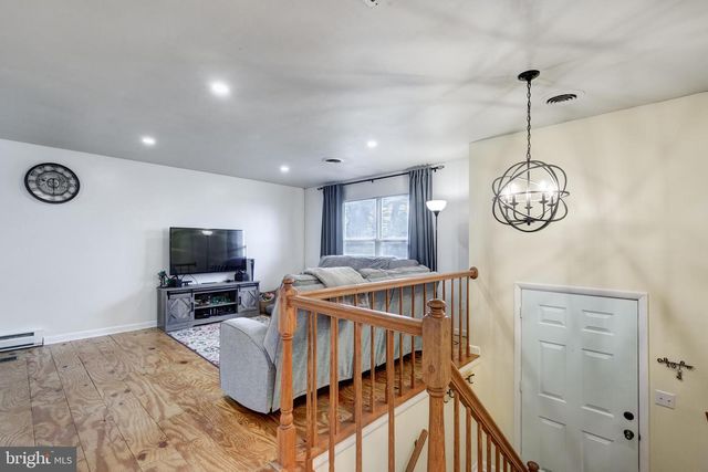 918 CENTURY ST, Hampstead, MD 21074