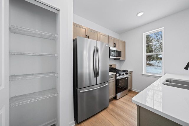 1589 Meadowview COURT, Whitewater, WI 53190