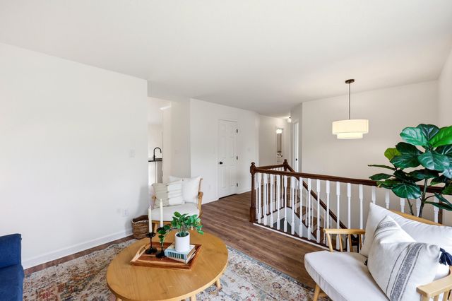 512 Stone Creek Drive, Lexington, KY 40503