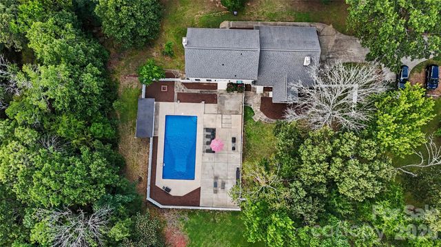 227 Dileen Drive, Concord, NC 28025