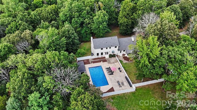 227 Dileen Drive, Concord, NC 28025