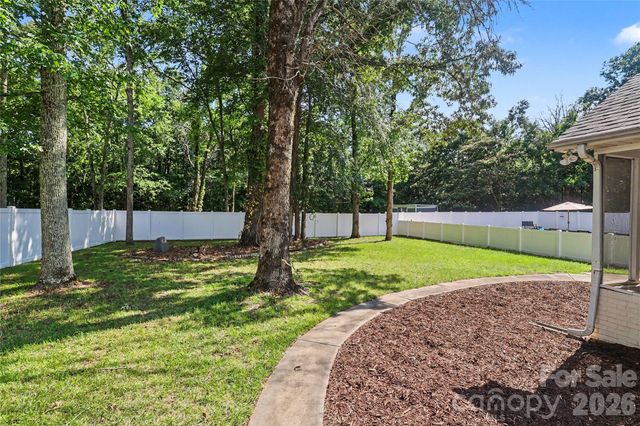 227 Dileen Drive, Concord, NC 28025