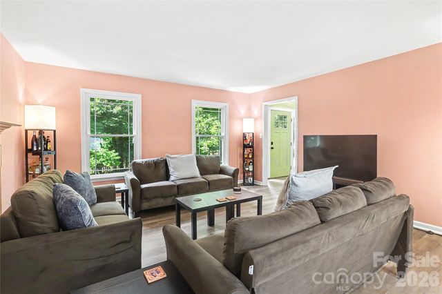 227 Dileen Drive, Concord, NC 28025