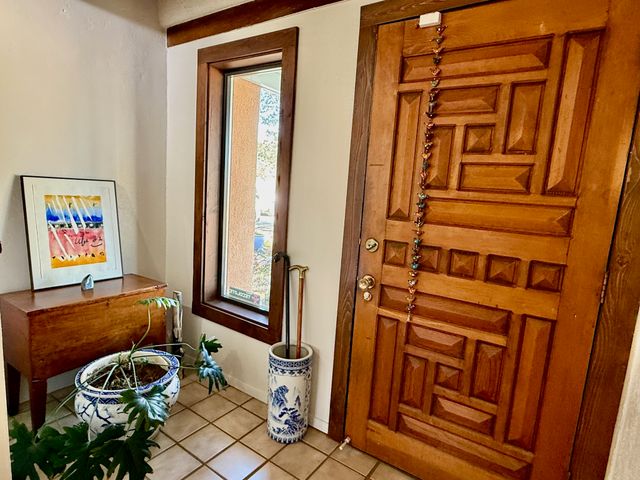 2107 Calle Tecolote, Santa Fe, NM 87505