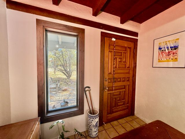 2107 Calle Tecolote, Santa Fe, NM 87505