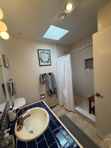 2107 Calle Tecolote, Santa Fe, NM 87505