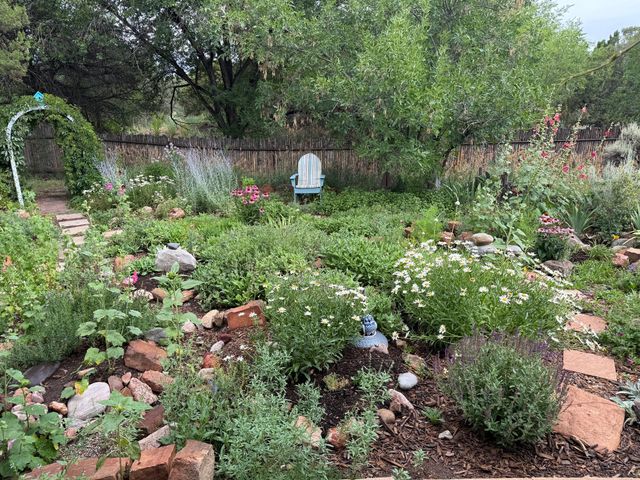 2107 Calle Tecolote, Santa Fe, NM 87505
