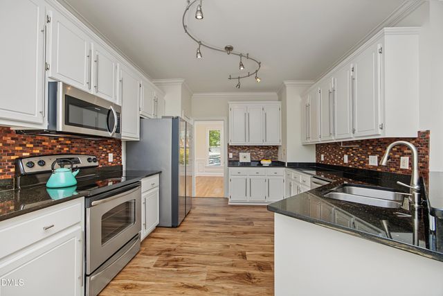 2006 Ironsides Lane, Apex, NC 27523