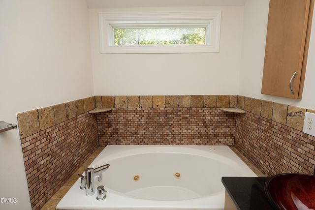 2006 Ironsides Lane, Apex, NC 27523