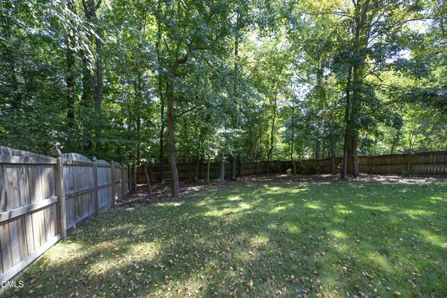 2006 Ironsides Lane, Apex, NC 27523