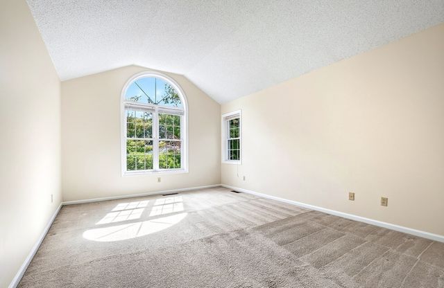18 Knollwood Court 18, Burlington, MA 01803