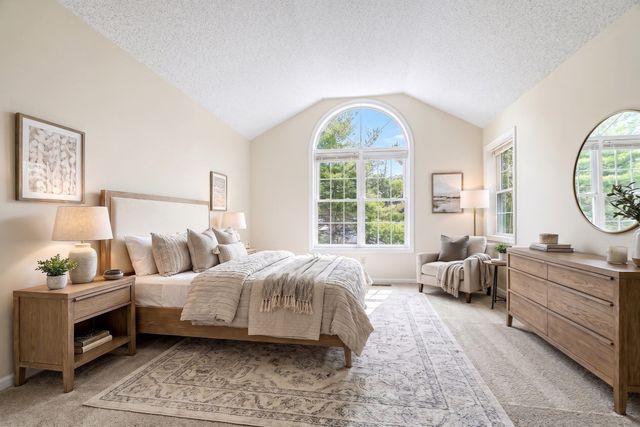 18 Knollwood Court 18, Burlington, MA 01803