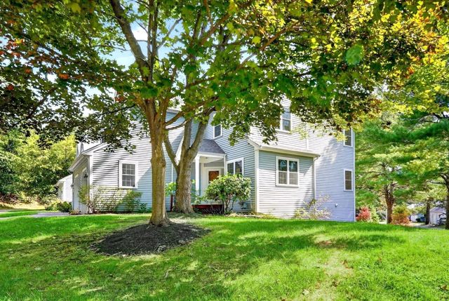 18 Knollwood Court 18, Burlington, MA 01803