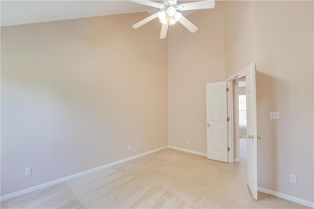 809 Village Street, Leavenworth, KS 66048