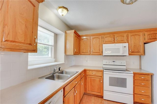 809 Village Street, Leavenworth, KS 66048